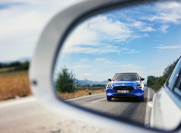 Abbildung zeigt Seitenspiegel