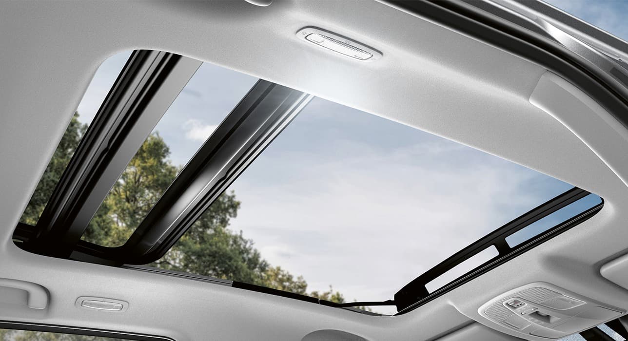 Abbildung zeigt Panorama-Glasschiebehubdach